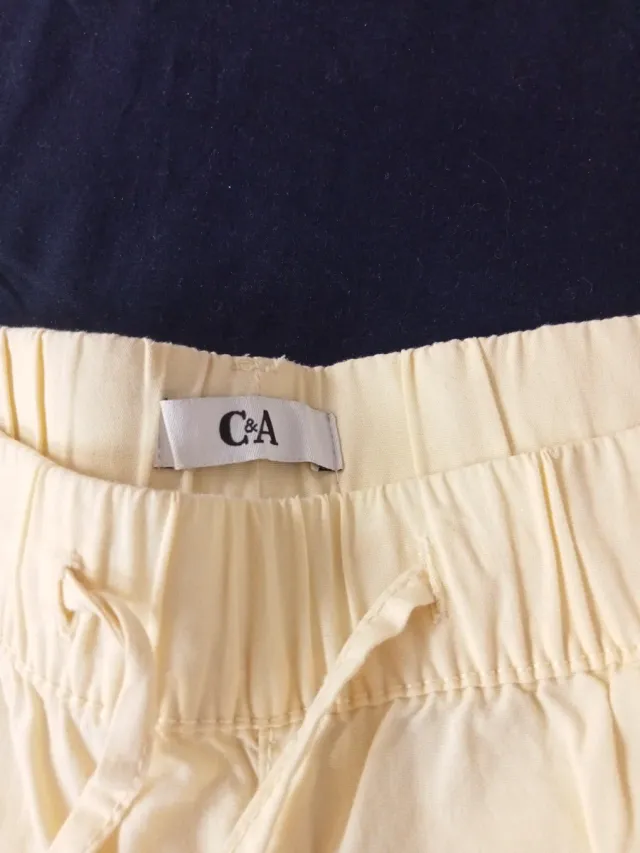 Shorts C&A Mujer Amarillos