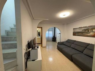 Casa adosada en venta en Monforte del Cid