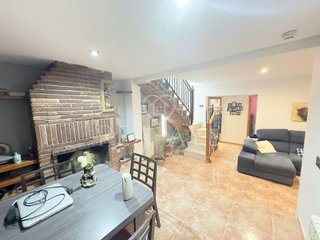 Chalet en venta en Vallirana