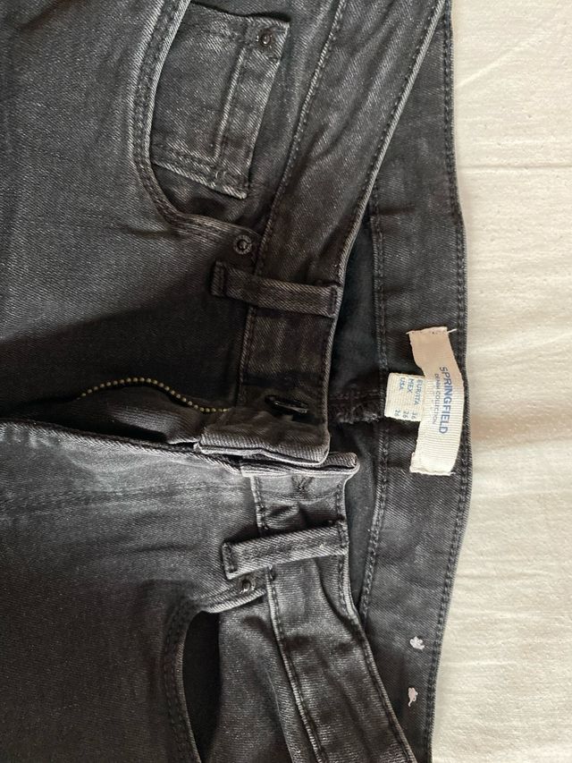 Pantalones vaqueros negros