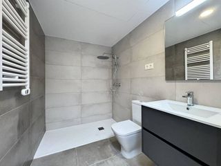 Piso en venta en Pla de Sant Pere-Les Salines en Cubelles