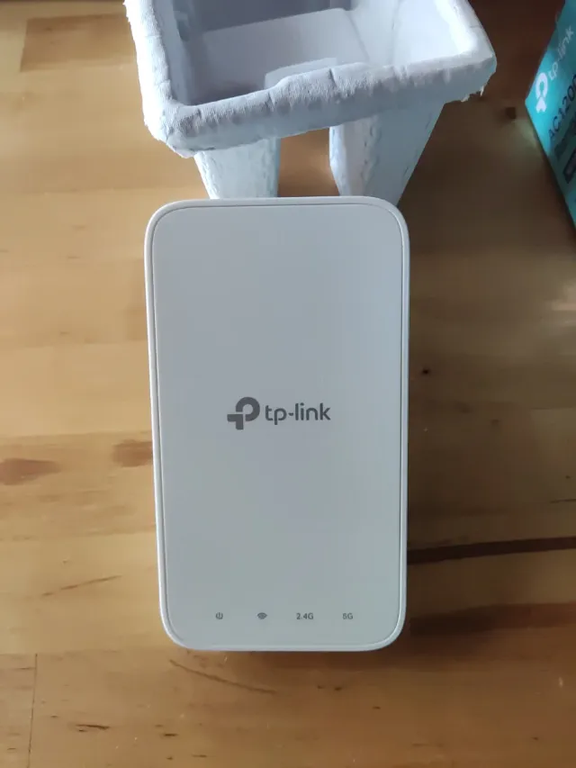 Pack Router TP-Link Archer MR600 + Extensor RE300