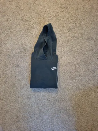 Sudadera Nike niño verde oliva talla M