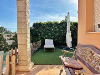 Chalet en venta en Centro en Roda de Barà