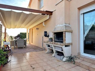 Chalet en venta en Centro en Roda de Barà