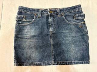 Minifalda vaquera Thomas Burberry talla 38