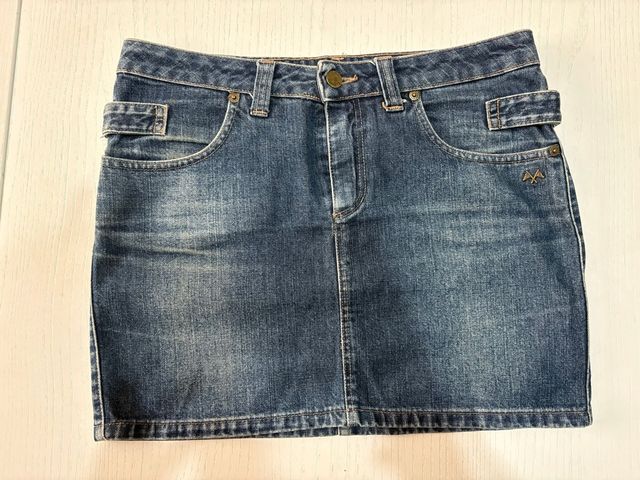 Minifalda vaquera Thomas Burberry talla 38