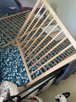 Lettino da campeggio/box in legno