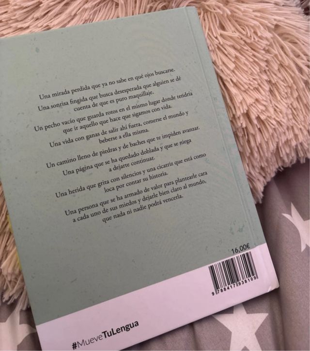 Invencible (Prosa poética) (Spanish Edition)