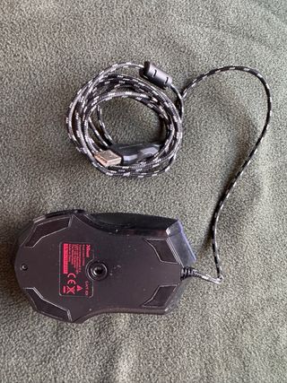 Pantalla Acer P194W Negra y otros accesorios