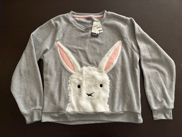 Sudadera gris con conejo Talla 46