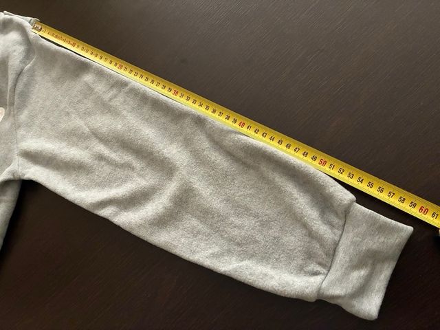 Sudadera gris con conejo Talla 46