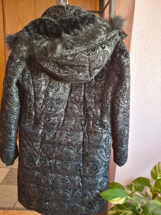 Abrigo largo estampado paisley