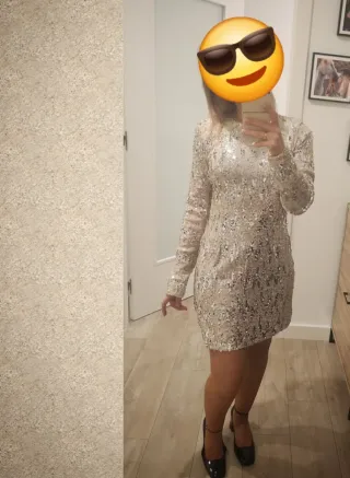 Vestido lentejuelas dorado manga larga