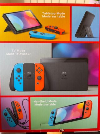 Nintendo Switch OLED con funda Zelda y caja