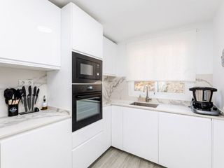 Piso en venta en Cotomar - Urbanizaciones en Rincón de la Victoria