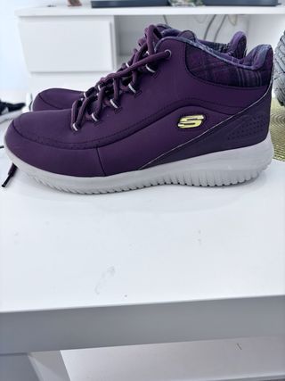 Zapatillas Skechers Burdeos Talla 40