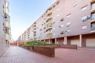 Piso en venta en Almanjáyar en Granada