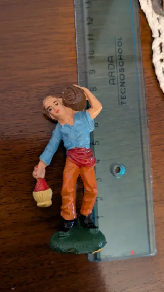 Statuina presepe Italy uomo con botte e fiaschetta