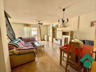 Casa adosada en venta en Atarfe