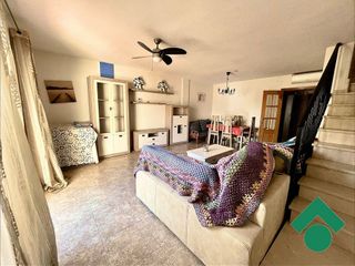 Casa adosada en venta en Atarfe