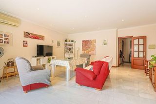 Casa en venta en Gines