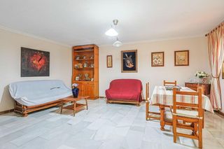 Casa en venta en Gines