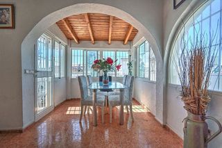 Chalet en venta en El Faro de Calaburra - Chaparral en Mijas