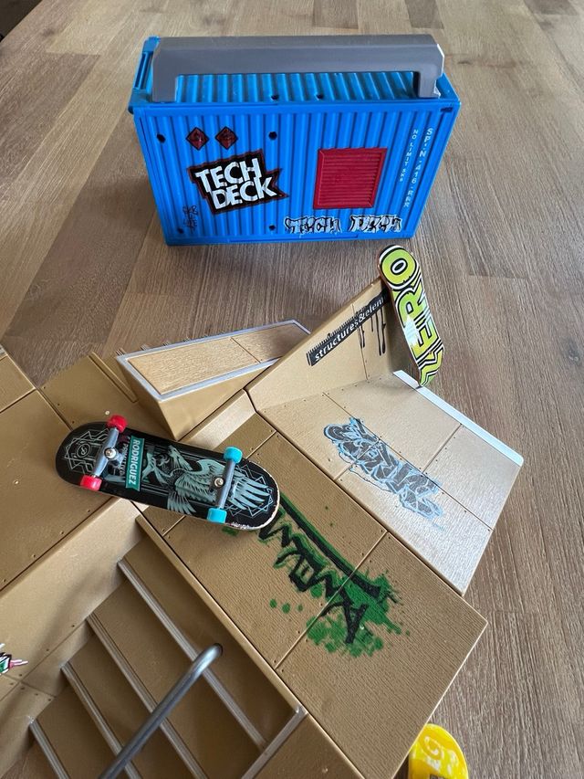 Parque Skate Teck Deck + Accesorios