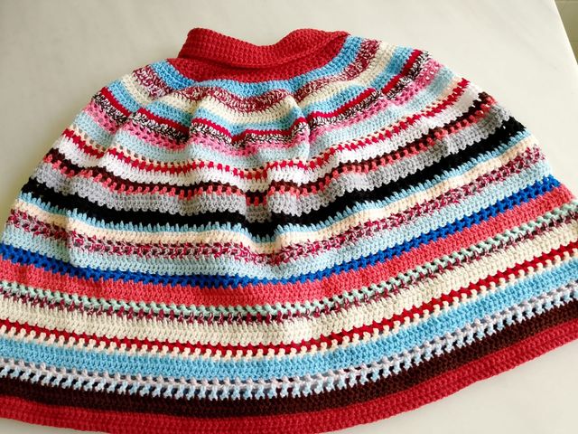 Capa artesanal multicolor talla XL