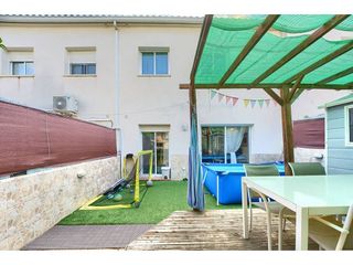 Casa adosada en venta en Santa Maria-Eixample-Sud Sumella en Cubelles