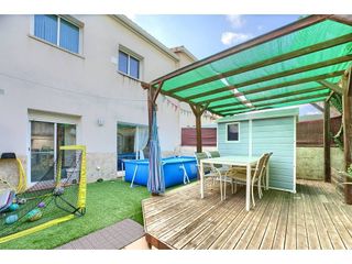 Casa adosada en venta en Santa Maria-Eixample-Sud Sumella en Cubelles