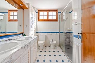 Chalet en venta en Terra Nostra en Montcada i Reixac