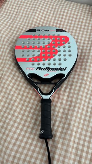 Raqueta Bullpadel Flow Light