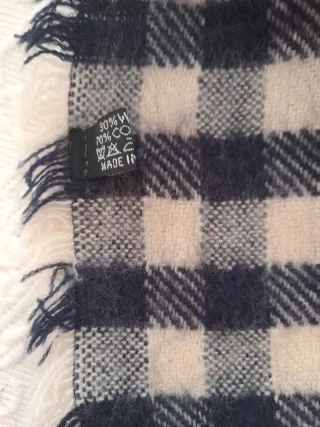 Bufanda cuadros beige y azul