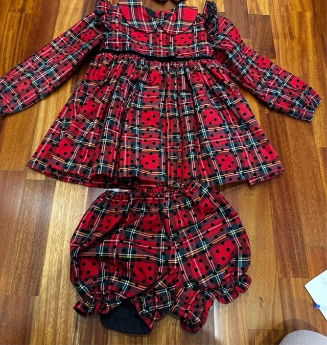 Jesusito Eva Castro cuadros y topos