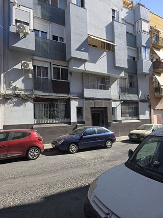 Piso en venta en Viaplana en Huelva