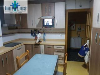 Piso en venta en Santa Cruz - Industria - Polígono Campollano en Albacete