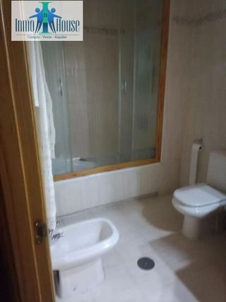 Piso en venta en Santa Cruz - Industria - Polígono Campollano en Albacete