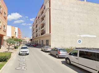 Garaje en venta en Albatera