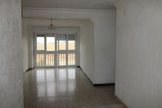 Piso en venta en La Orden en Huelva