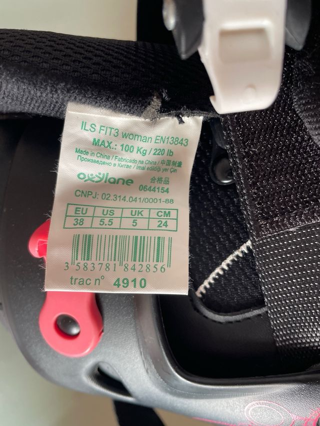 Pattini Oxelo neri con custodia Taglia 38