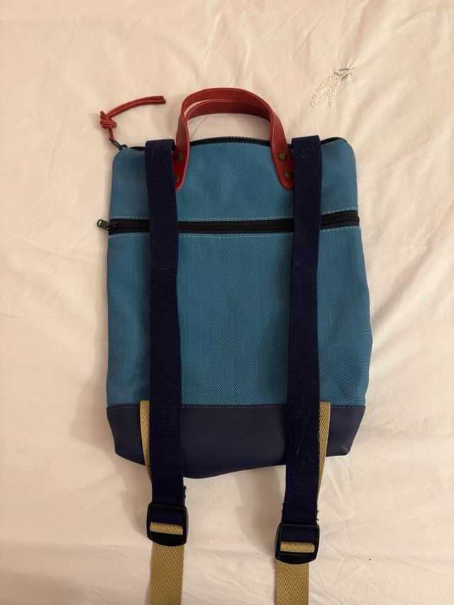 Mochila Daniel Chong azul y beige