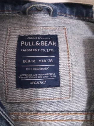 Cazadora vaquera con capucha Pull&Bear