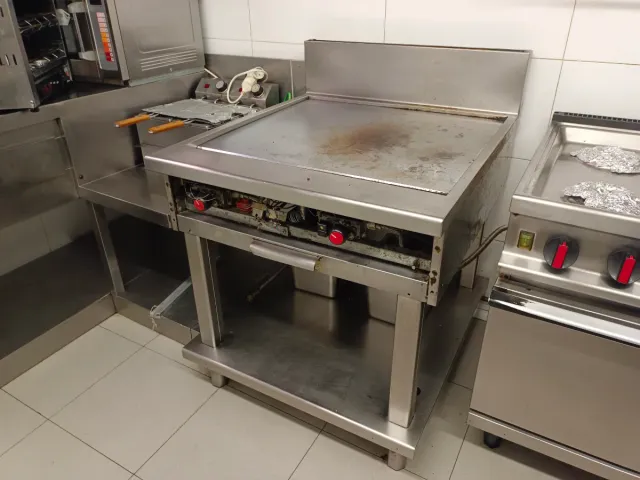 Plancha industrial a gas