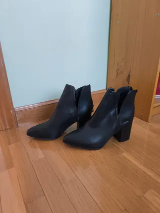 Botines negros tacón ancho