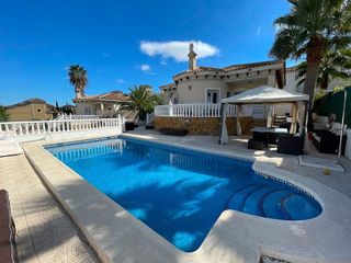 Casa en venta en Bigastro