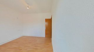 Piso en venta en Creu de Barberà en Sabadell