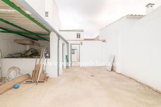 Chalet en venta en Lucena
