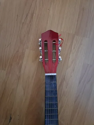 Guitarra Clásica Madera Natural para niños